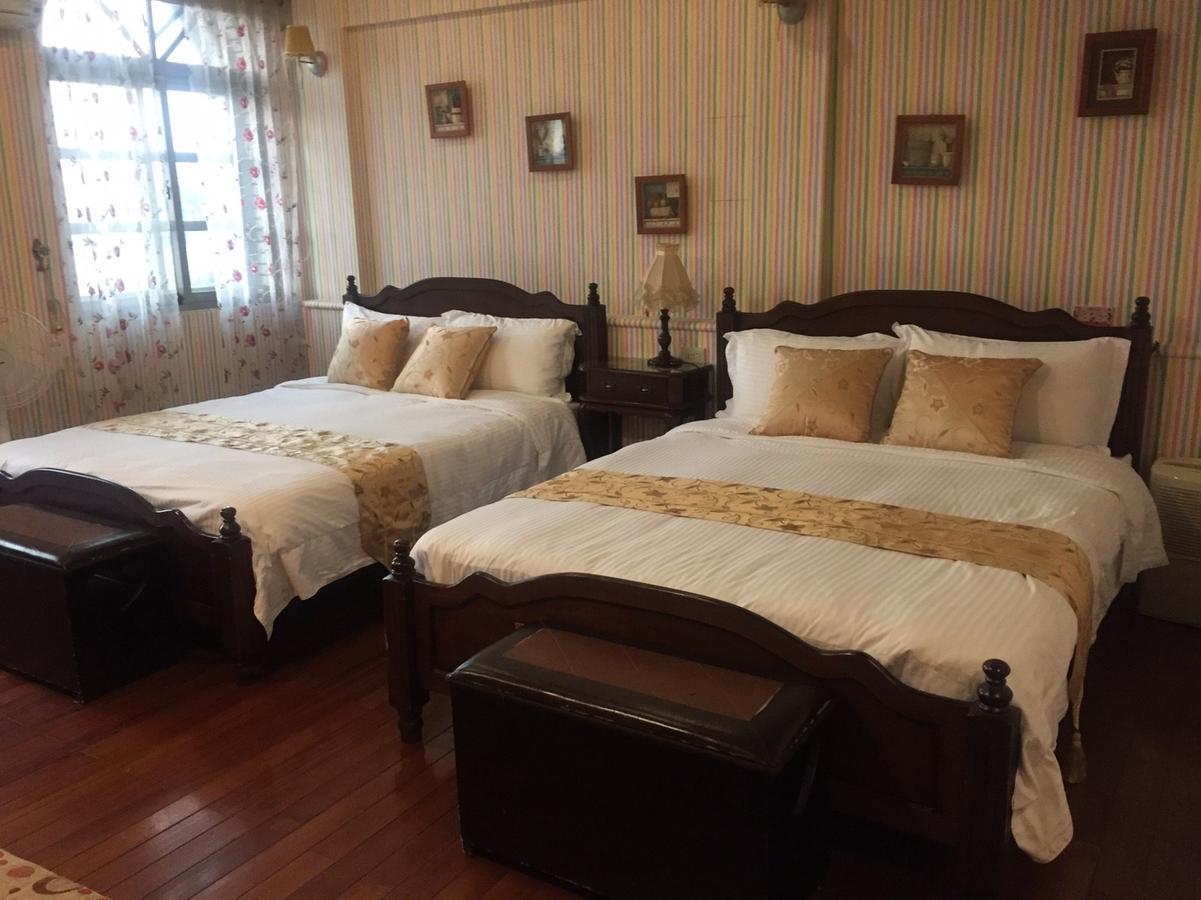 Ocean Deep Hostel Toucheng Exterior photo